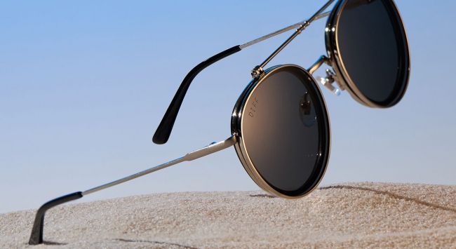 Show up Sebulba with these Star Wars Anakin Podracer sunglasses