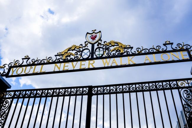 The fascinating story behind Liverpool's anthem "You'll Never Walk Alone"