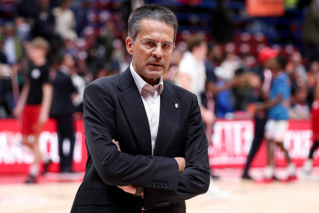 Real Madrid Basketball "steals" coach Pedro Martínez from Valencia Basket