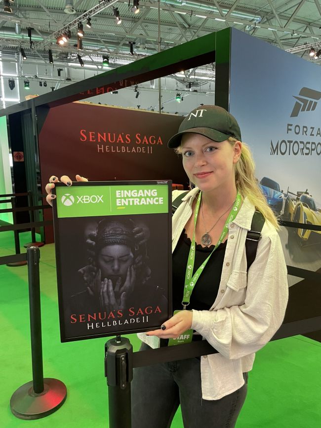 Get a signed Senua's Saga: Hellblade II poster at Gamescom