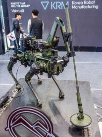 media/02/patrolrobotdogs_4910293t.jpg