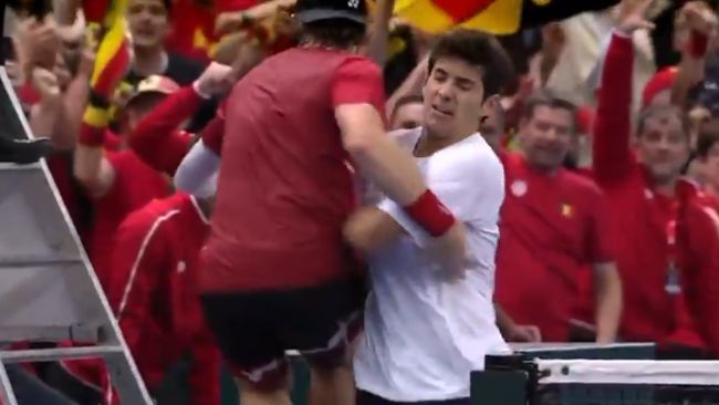 Controversy in Davis Cup after an accidental collision between two players: One of them refused to keep playing