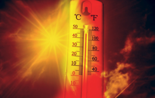 Summer enters this weekend with new heat wave reaching extreme temperatures in France and Spain