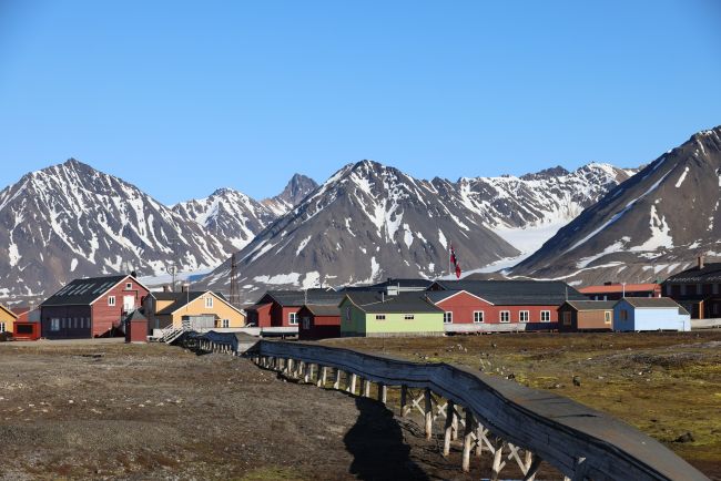 Norway rejects Russian allegations of militarising Svalbard