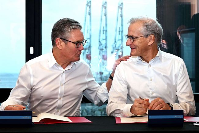 UK and Norway sign partnership to boost North Sea clean energy