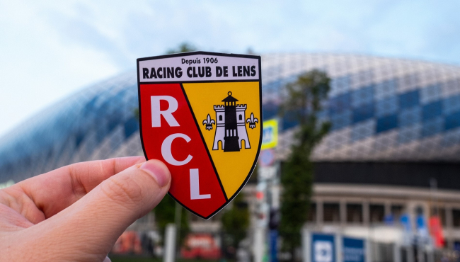 RC Lens humbles PSG in Trophée des Champions, 1-0 despite the red card