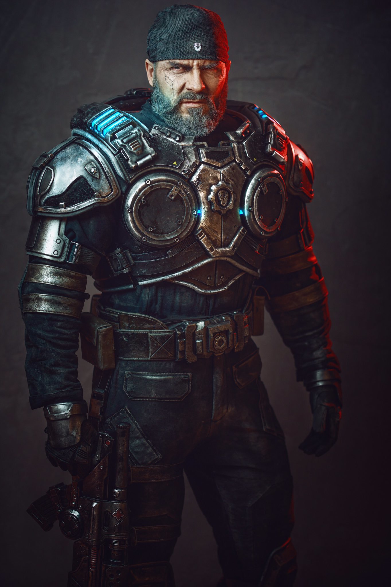 Check out Maul Cosplay's stunning version of Marcus Fenix