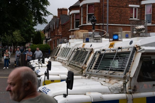 Violence escalates in Northern Ireland after second night of riots