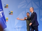 Zelensky abandons NATO ambition in bid to end war