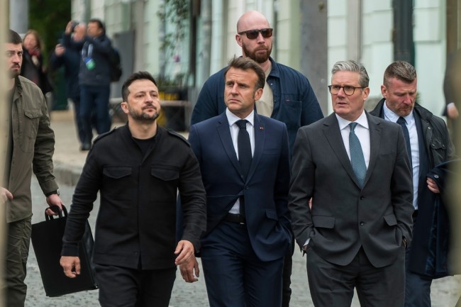 European leaders meet Zelensky in Berlin