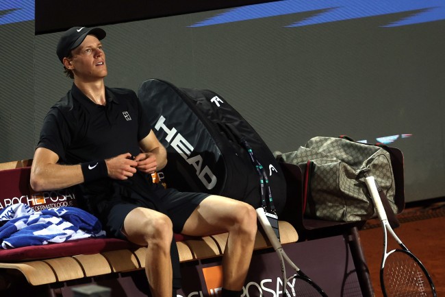 Jannik Sinner retires from Shanghai Open limping