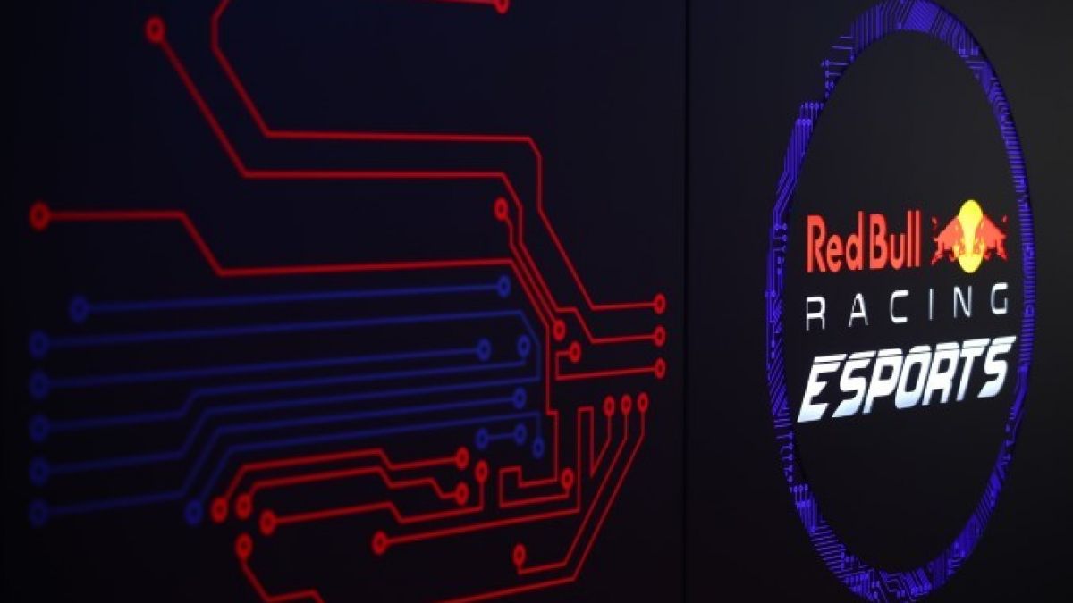 Red Bull Esports Reveals Its 21 Drivers Gamereactor