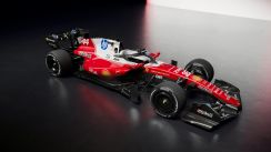 media/17/ferrariunveilsits_4791703t.jpg