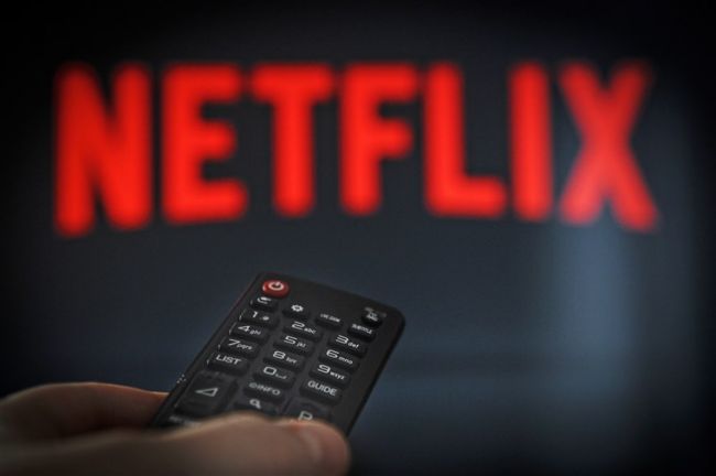 Netflix backs down on anti-password sharing rules