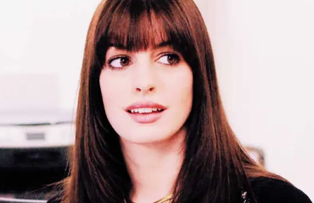 Anne Hathaway returns in style - First look at The Devil Wears Prada 2 ...