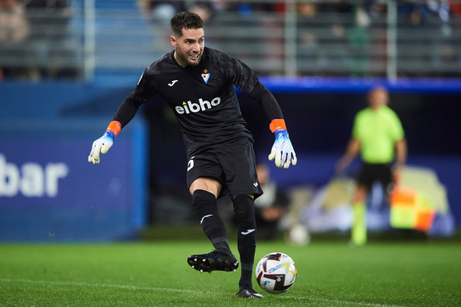 Algeria coach trusts goalkeeper Luca Zidane despite allowing Messi hat-trick