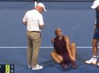 Carlos Alcaraz recovers from sprained ankle and wins his first match in Tokyo