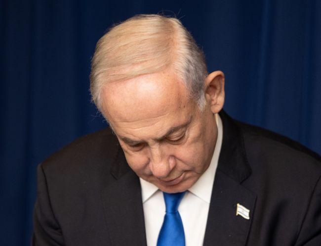 Netanyahu faces coalition turmoil as dissolution vote looms