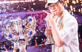 Gumayusi confirmed as new signing for Hanwha Life Esports