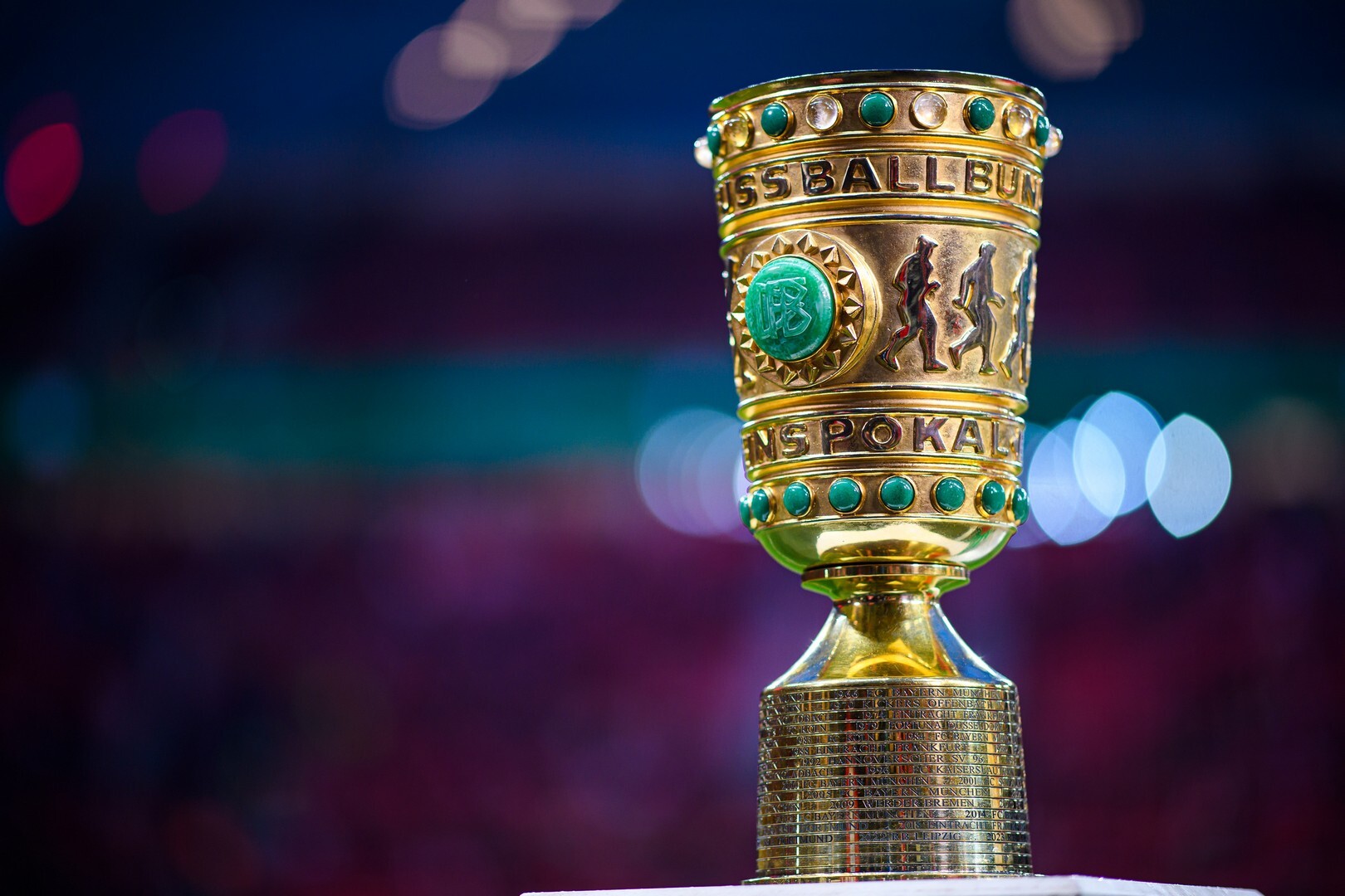 Who are the German Cup semifinalists and matches this week: Bayern's next step for the treble?