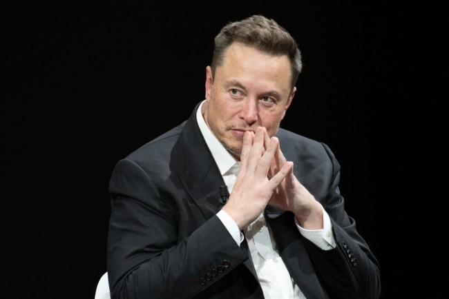 Elon Musk warns United States debt could lead to collapse