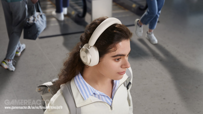 Anker 「soundcore Space One pro」シャンパンゴールド Soundcore Space One Pro | ワイヤレスヘッドホンの製品情報