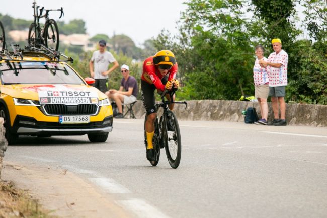 Tobias Johannessen taken to a hospital with oxygen after gruelling climb to Mont Ventoux