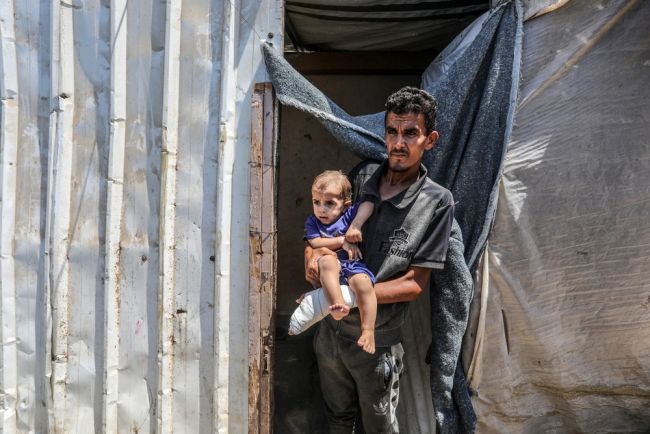 Israel intensifies strikes on Gaza City outskirts