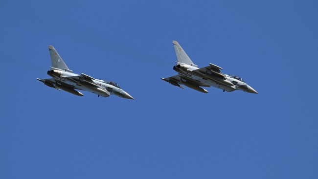Romania scrambles fighter jets after drone breaches airspace during Russian strikes on Ukraine