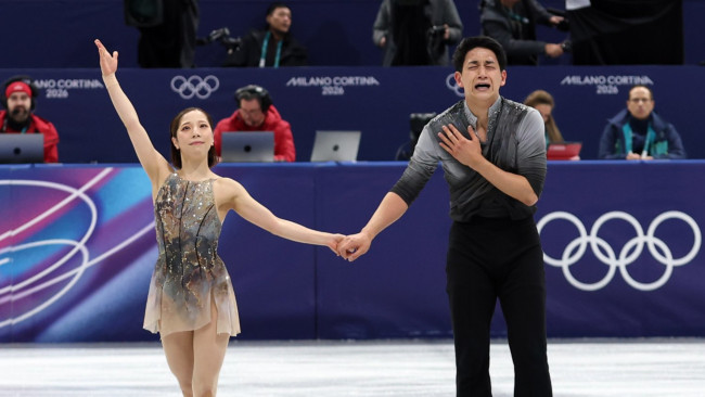 Japanese figure skaters Riku Miura and Ryuichi Kihara win gold medal with the music of Gladiator - - Gamereactor