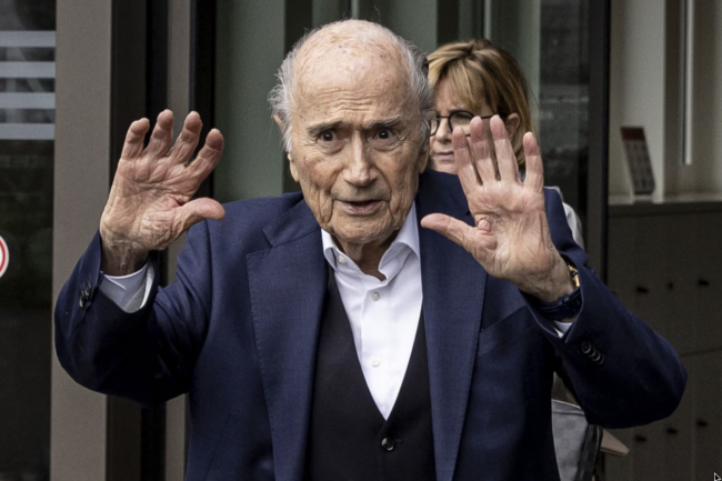 Sepp Blatter urges football fans to skip World Cup in United States: "Stay away from the USA!"