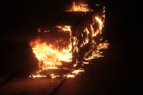 media/38/fireburnsdown_4873893t.jpg