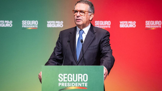 Portugal shuts out the far right, Seguro wins presidency in landslide