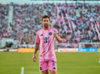 Leo Messi scores a double in thrilling 5-3 victory at the MLS, one month before World Cup begins