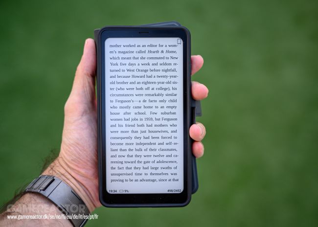 Boox Palma Review: A Phone-shaped E-reader – Six Colors - Foto 2