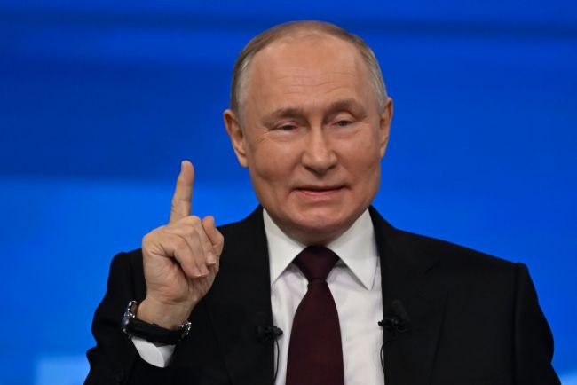 Putin declares willingness to engage in direct peace talks with Ukraine for first time in years