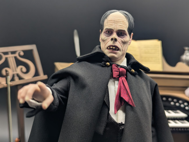 Phantom of the Opera 1/6 Action Figure is a marvel to behold
