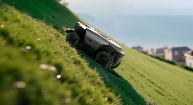 Roborock is now making the move from the living room to the lawn