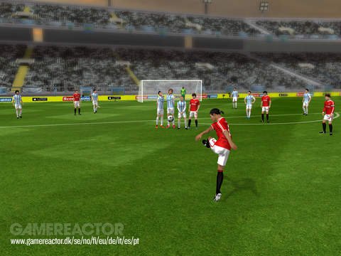 Dream League Soccer 16 Review Gamereactor