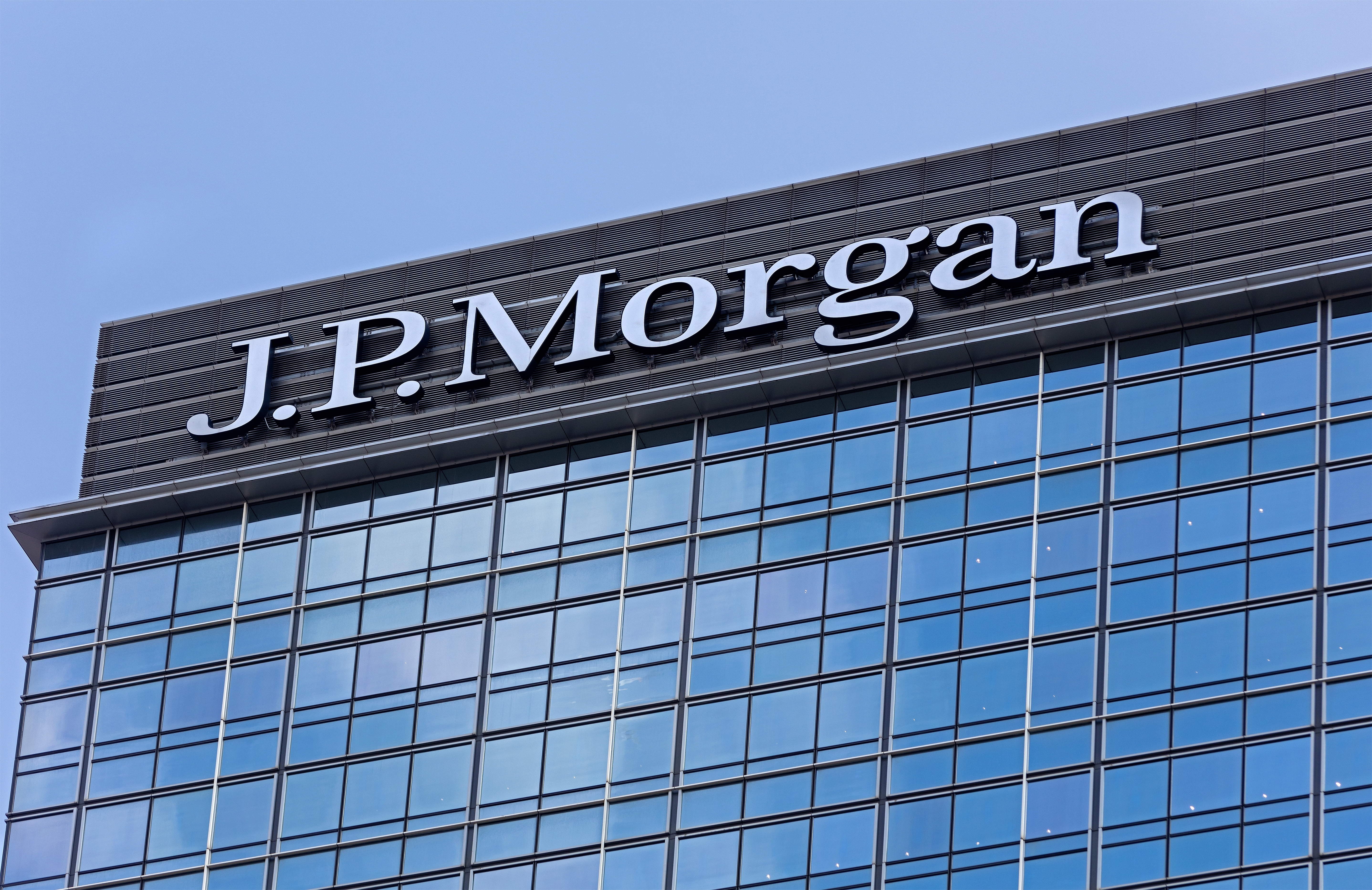 JPMorgan CEO to lead AI risk assessment industry group