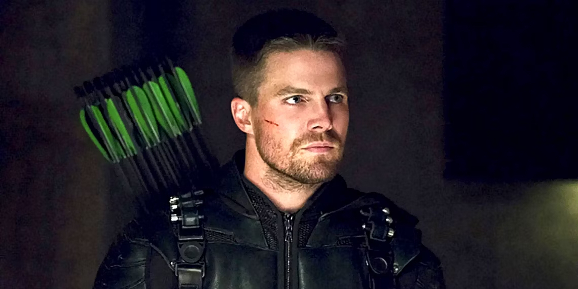 Stephen Amell wants to play Green Arrow in James Gunn's new DC universe - - Vimarsana News