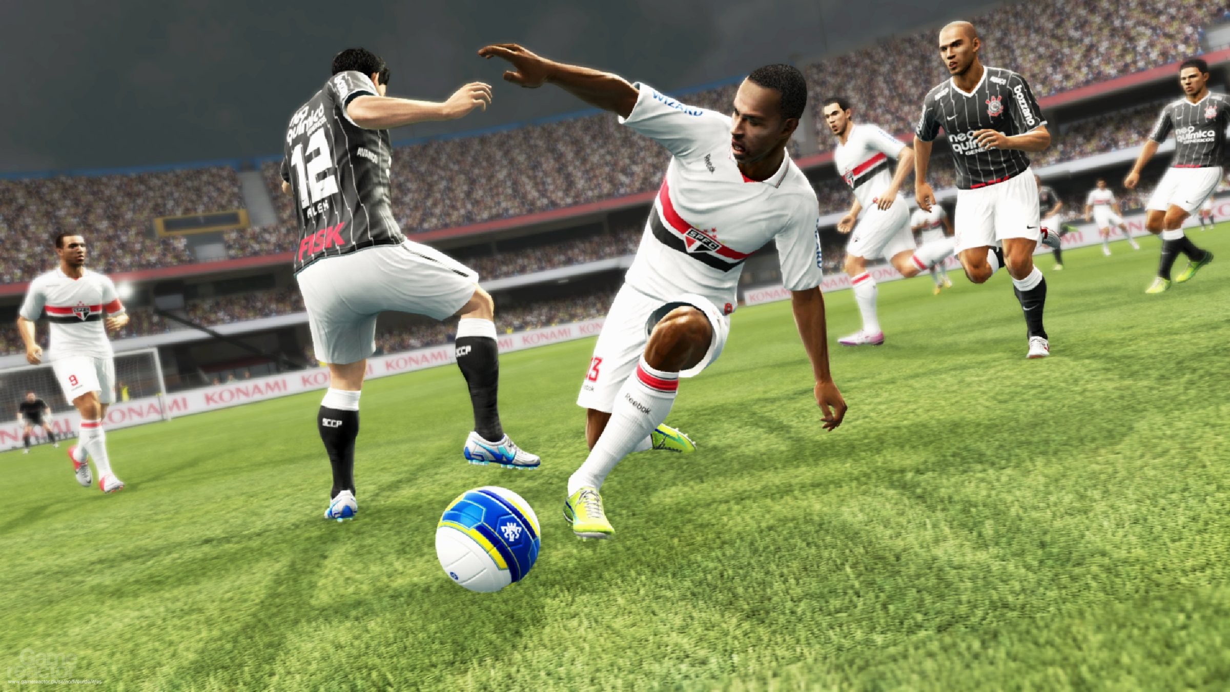 Konami Pro Evolution Soccer Pes 2013