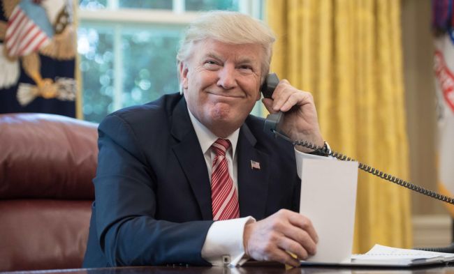 Trump reveals he's talked with Putin: "He wants to see people stop dying"