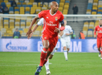Benfica legend Luis&atilde;o called "monkey, Judas" after backing compatriot Vin&iacute;cius