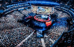 Fans aren't happy about League of Legends Worlds ticket sales