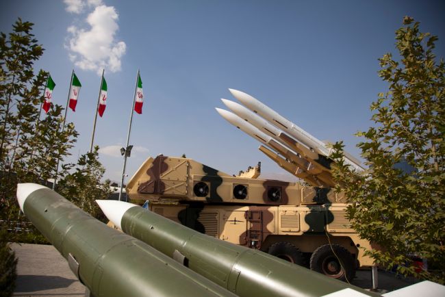 Iran threatens to extend the conflict beyond the region if the United States resumes bombing