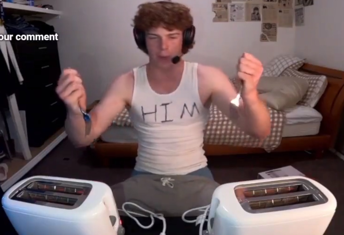 Twitch streamer sticks fork in toaster then sticks two forks in two