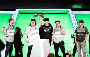 OpTic Gaming breaks its Halo Championship Series trophy drought at Arlington Major