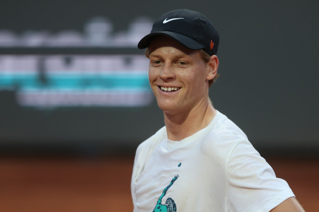 Jannik Sinner completes 