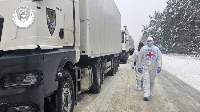 Russia and Ukraine exchange bodies of fallen soldiers for the first time since October 2025